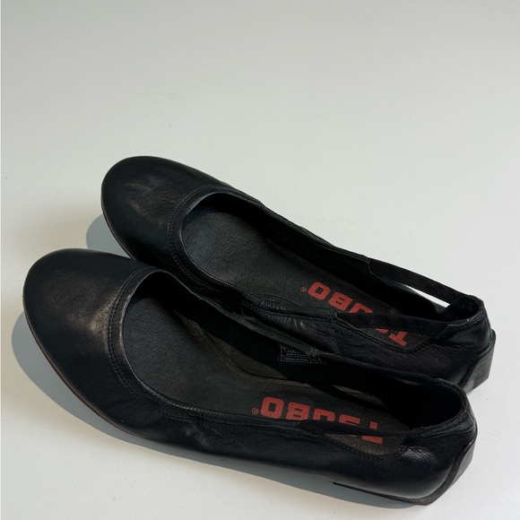 TSUBO Women's Black LEATHER Ballet Flats Size 8 - Picture 4 of 8